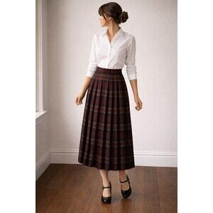 Vintage Pendleton 100% Wool Plaid Skirt Size 6 Burgundy Pleated Made in USA